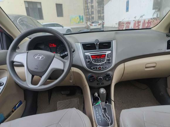 [南通·苏A] 二手现代瑞纳2010款 三厢 1.4L 自动舒适型GS