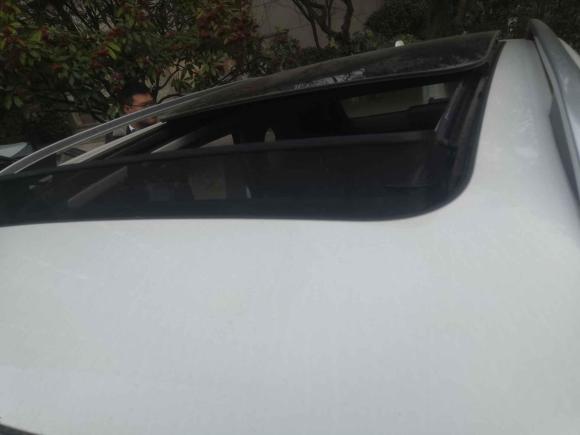 [南京·苏L] 二手荣威荣威RX52016款 20T 两驱自动旗舰版