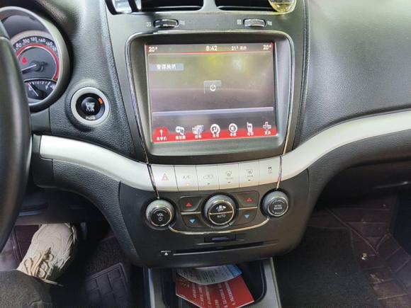 [义乌·浙G] 二手道奇酷威2013款 2.4L 两驱尊尚版