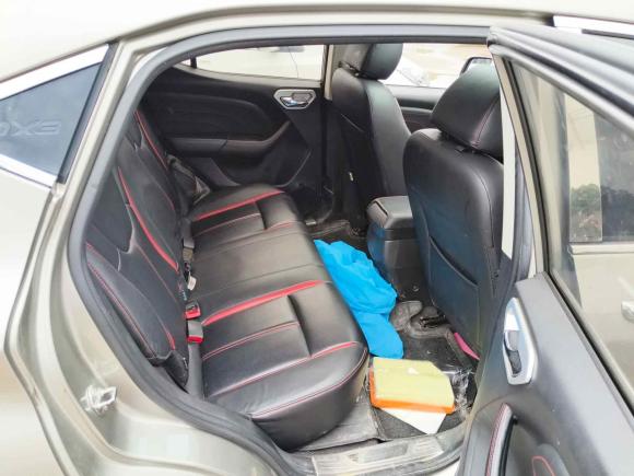 [上海·鲁R] 二手东南东南DX32016款 1.5L 手动尊贵型