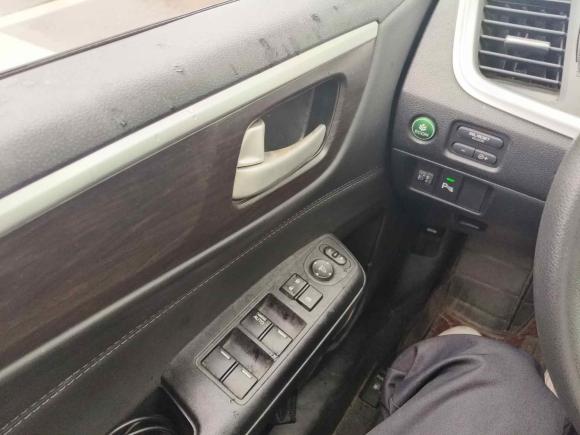 [南京·苏A] 二手本田杰德2013款 1.8L 自动舒适版 5座