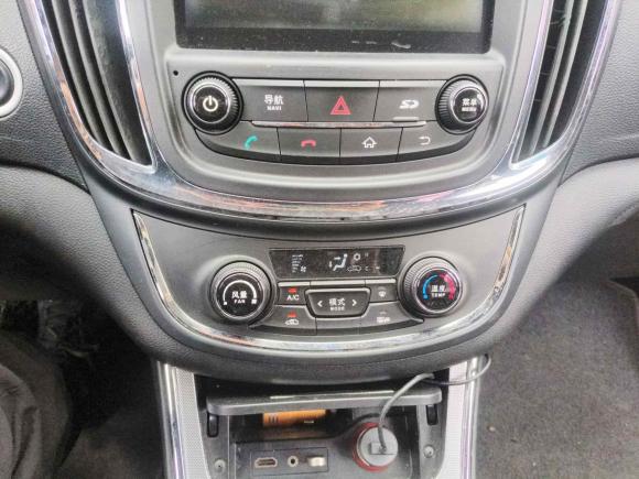 [深圳·粤L] 二手宝骏宝骏5602015款 1.8L 手动豪华型