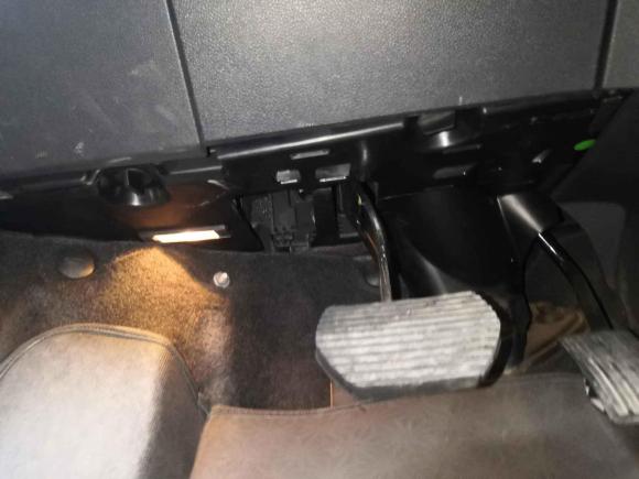 [湖州·浙E] 二手标致标致5082012款 2.0L 自动豪华版