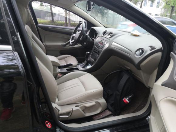 [上海·闽D] 二手福特致胜2013款 2.3L 时尚型