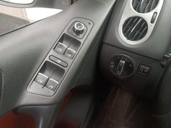 [南京·苏A] 二手大众Tiguan2009款 2.0TSI 舒适版