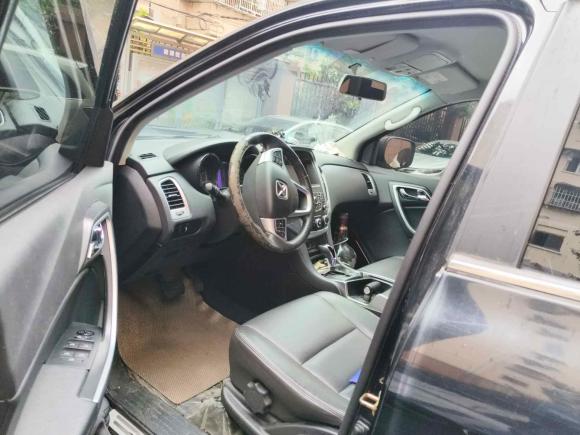 [上海·沪A] 二手江铃驭胜S3502013款 2.4T 自动两驱柴油豪华版5座