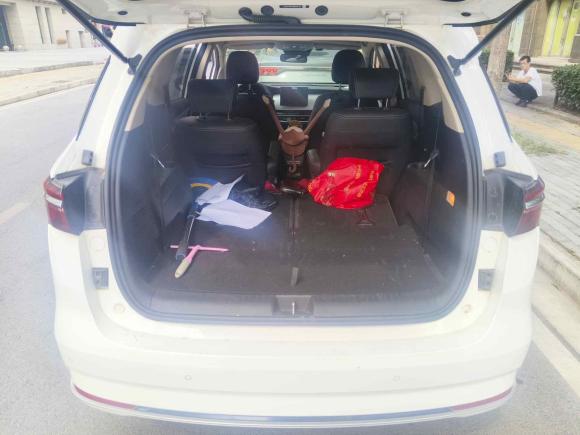 [武汉·鄂A] 二手比亚迪宋MAX2021款 升级版 1.5T 自动尊贵型 6座