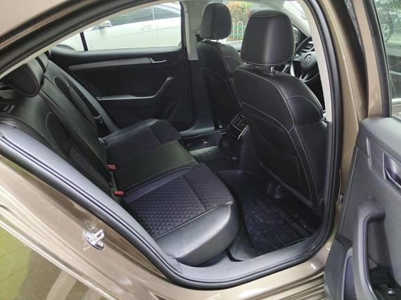 [南京·苏A] 二手斯柯达速派2016款 TSI280 DSG创行版