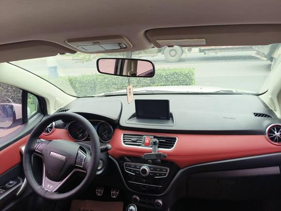 [济南·鲁A] 二手哈弗哈弗H12016款 蓝标 1.5L 手动豪华型