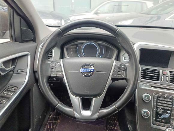 [北京·京N] 二手沃尔沃沃尔沃XC602015款 T5 AWD 智远版