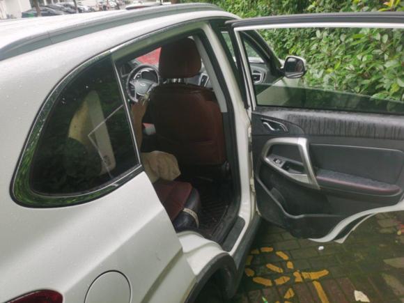 [湖州·浙E] 二手奇瑞瑞虎52015款 2.0L 手动家悦版