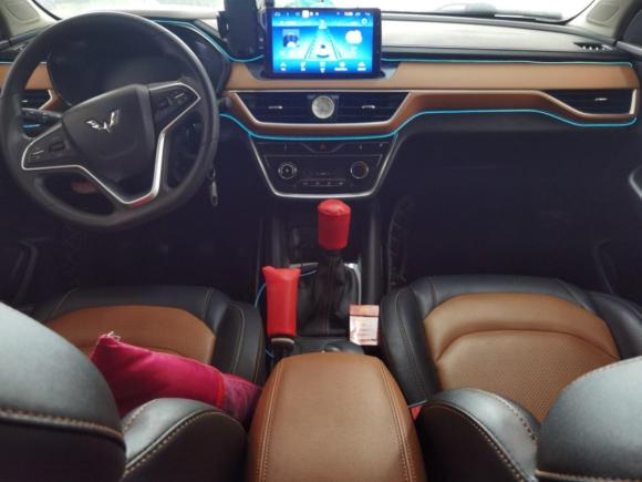 [杭州·浙B] 二手五菱汽车五菱宏光S32019款 1.5L 手动豪华型 国VI