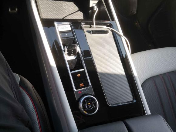 [上海·沪B] 二手大众途昂X2023款 380TSI 四驱尊崇豪华版