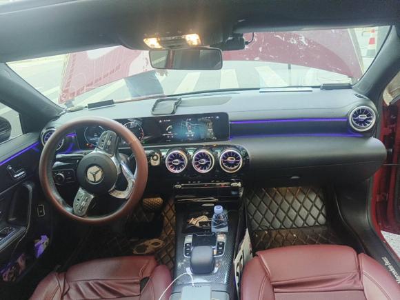 [深圳·粤B] 二手奔驰奔驰A级2020款 A 200 L 运动轿车