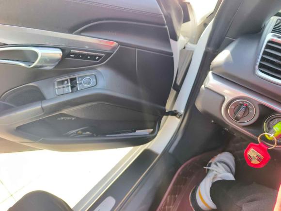 [上海·苏U] 二手保时捷Boxster2013款 Boxster 2.7L