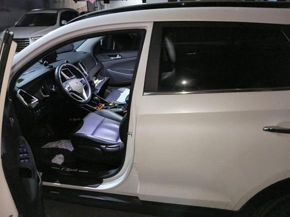 [济南·鲁A] 二手现代途胜2015款 1.6T 双离合两驱领先型