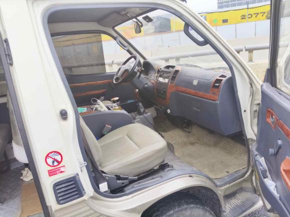 [苏州·苏E] 二手金龙金威2016款 2.0L实用超值版4G20