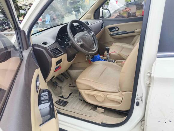 [佛山·粤X] 二手五菱汽车五菱宏光2016款 1.5L S1尊享型国V