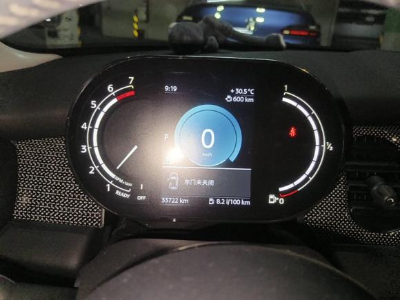 [广州·粤E] 二手MINIMINI2022款 1.5T COOPER 艺术家