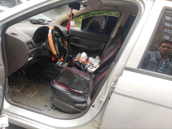 [成都·川A] 二手五菱汽车五菱宏光2015款 1.2L S 基本型国V