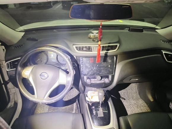 [南昌·赣M] 二手日产奇骏2014款 2.0L CVT舒适版 2WD