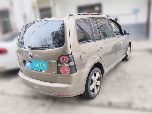 [上海·豫Q] 二手大众途安2015款 1.4T DSG舒适版5座