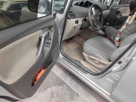 [义乌·晋M] 二手丰田逸致2011款 160E 手动精英版