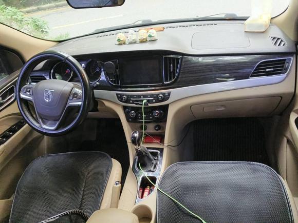 [苏州·苏K] 二手宝骏宝骏7302016款 1.5L 手动豪华型 7座