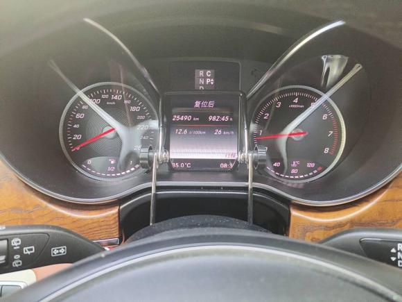 [上海·沪A] 二手奔驰奔驰V级2018款 V 260 L 尊贵加长版 国VI