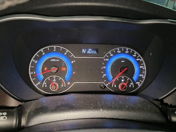 [济南·鲁A] 二手海马海马V702016款 1.5T 自动适·享型 6座