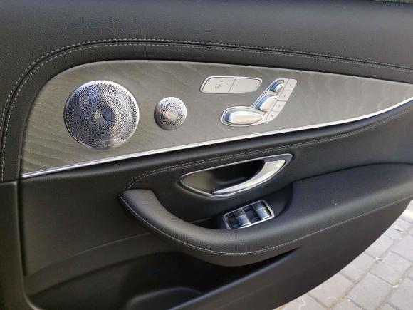 [北京·赣B] 二手奔驰奔驰E级2021款 E 300 L 运动豪华型