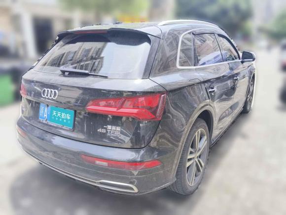 [南昌·赣A] 二手奥迪奥迪Q5L2018款 40 TFSI 荣享时尚型 国V