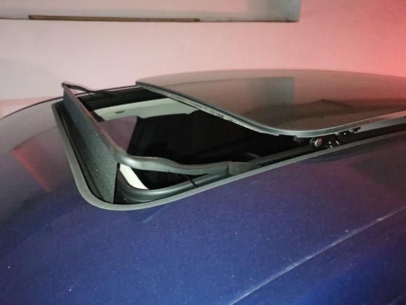 [深圳·粤B] 二手SERES赛力斯赛力斯SF52021款 华为智选四驱版