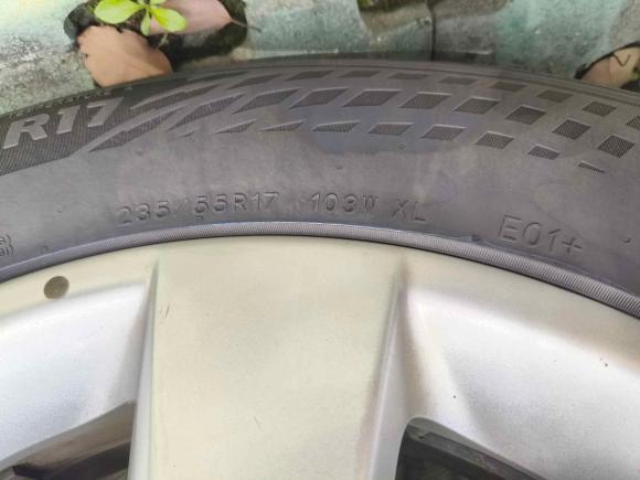 [苏州·苏E] 二手奔驰威霆2020款 2.0T 精英版 7座