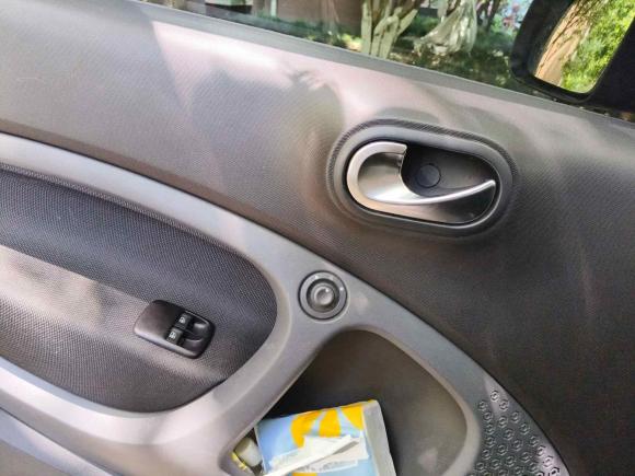 [上海·沪F] 二手smartsmart fortwo2019款 0.9T 66千瓦硬顶动擎版 国VI