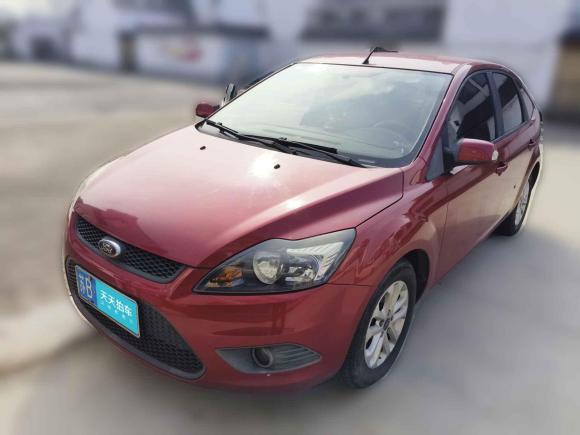 [无锡·苏B] 二手福特福克斯2013款 两厢经典 1.8L 自动基本型