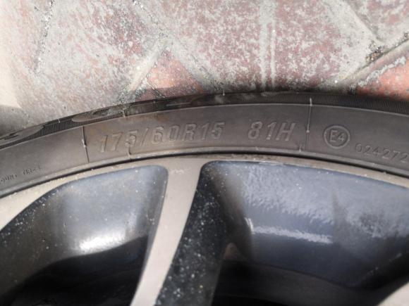 [上海·苏A] 二手长安奔奔2014款 1.4L 手动豪华型