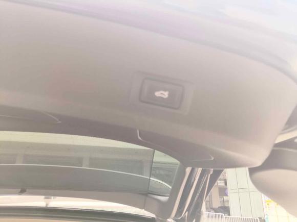 [上海·沪B] 二手奥迪奥迪Q72014款 35 TFSI 越野型