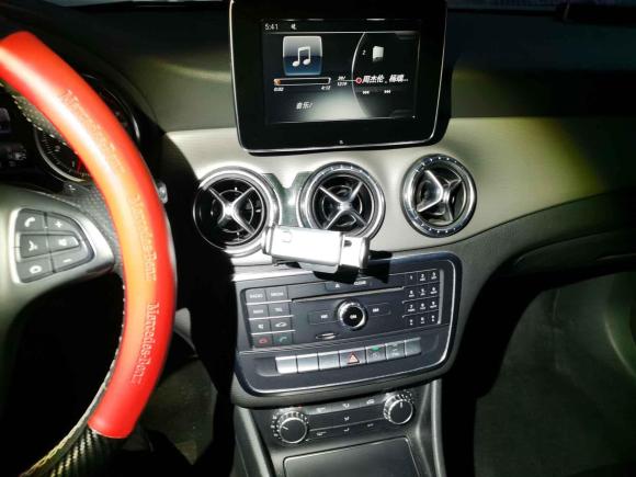 [苏州·苏E] 二手奔驰奔驰CLA2016款 改款 CLA 200 时尚型