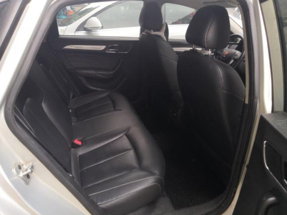 [金华·赣E] 二手荣威荣威i6新能源2017款 45T 混动互联智享版