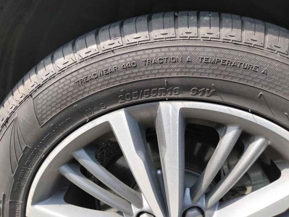 [宁波·浙K] 二手荣威荣威i52019款 1.5L 自动4G互联朗豪版