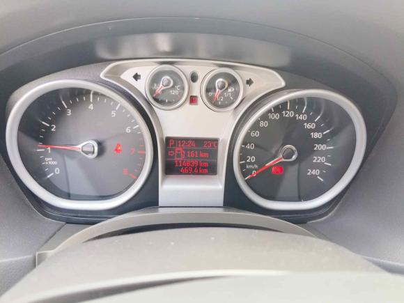 [青岛·鲁B] 二手福特福克斯2013款 三厢经典 1.8L 自动基本型