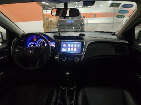 [苏州·苏E] 二手本田锋范2015款 1.5L 手动豪华版