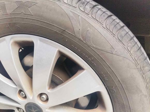 [武汉·鄂A] 二手江汽集团瑞风M52013款 2.0T 汽油自动商务版