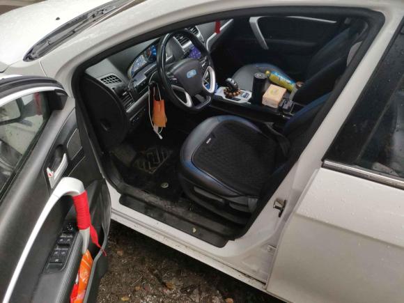 [上海·沪A] 二手吉利汽车帝豪新能源2016款 EV 精英型