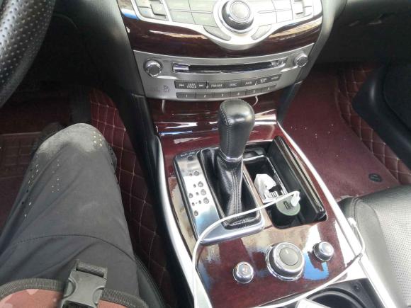 [合肥·皖A] 二手英菲尼迪英菲尼迪Q702013款 Q70L 2.5L 豪华版