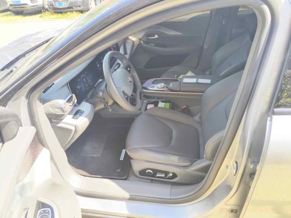 [上海·沪A] 二手ARCFOX极狐极狐 阿尔法S(ARCFOX αS)2022款 525S 160kW