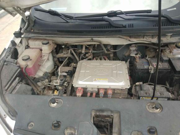 [南昌·赣A] 二手比亚迪元新能源2018款 EV360 智联悦酷型