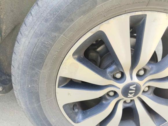 [苏州·苏E] 二手起亚狮跑2013款 2.0L 自动两驱版GLS