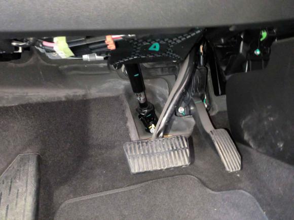 [上海·沪C] 二手别克阅朗2018款 18T 自动旗舰型